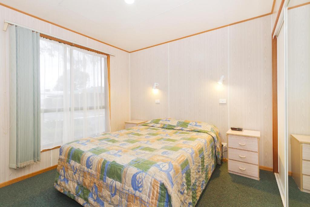 Sandhurst Motel Carrum Downs Номер фото